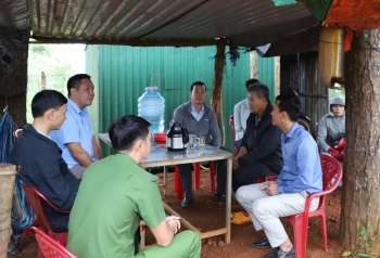 Lâm Đồng: Vận động, xử lý các vi phạm về lâm nghiệp, đất đai tại xã Trường Xuân