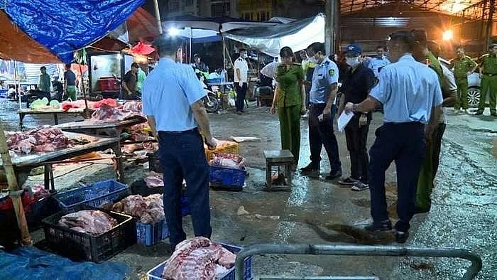 Hà Nội “xóa sổ” 700 điểm giết mổ nằm trong khu dân cư trước tháng 9/2025