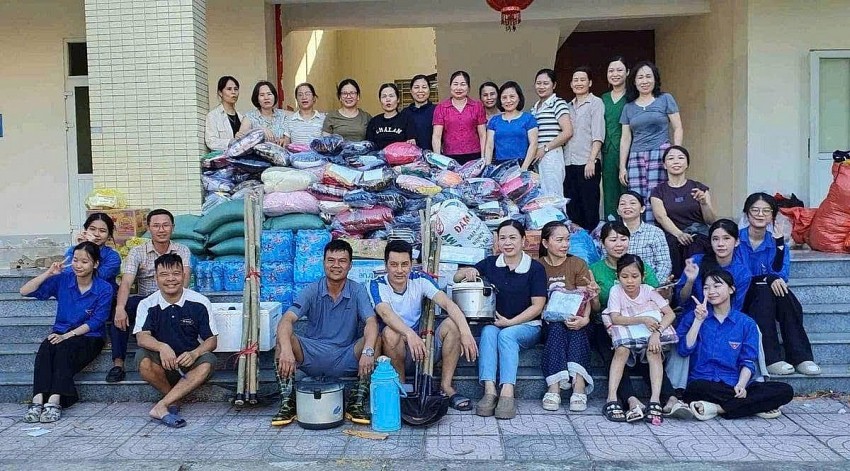 Ngành Giáo dục Nghệ An chủ động phương án hỗ trợ các thầy cô giáo, điểm trường bị thiệt hại do lũ