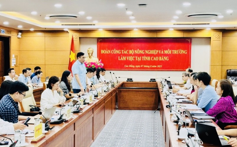 Đoàn công tác Bộ Nông nghiệp và Môi trường làm việc với UBND tỉnh CaoBằng