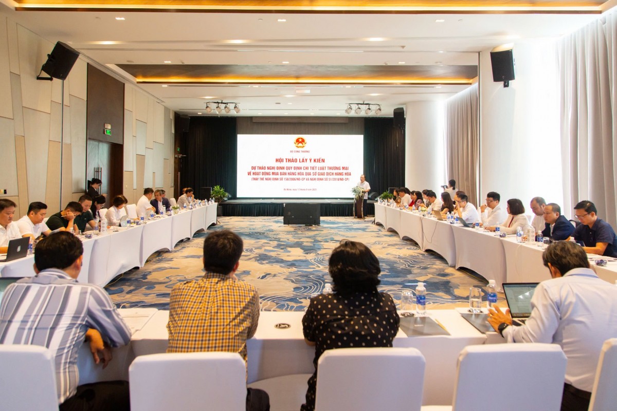 Bộ Công Thương lấy ý kiến sửa đổi hai dự thảo Nghị định về Sở giao dịch hàng hóa và Trung tâm tài chính quốc tế
