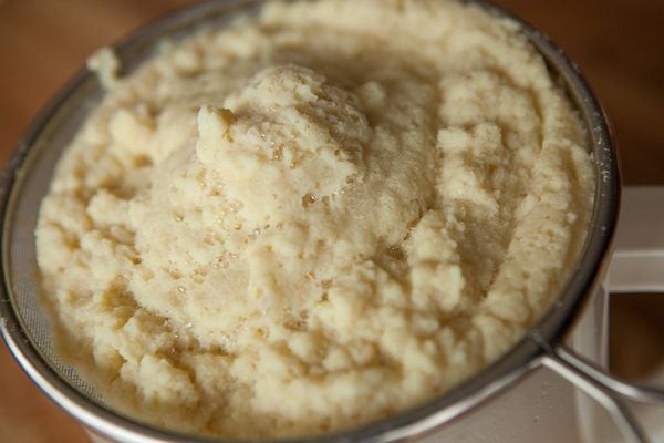 Phương pháp ủ phân hữu cơ tại nhà nhà từ trứng, sữa, cám gạo