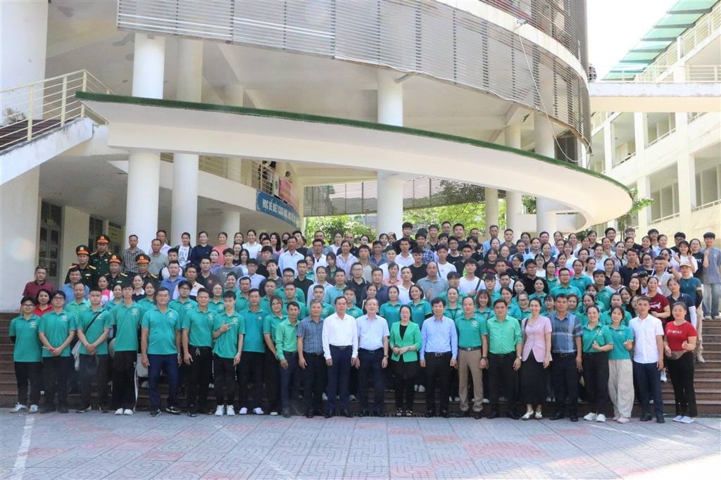 Gặp mặt, động viên Khối diễu hành “Nông dân Việt Nam” tham dự đại lễ 80 năm Quốc khánh 2/9