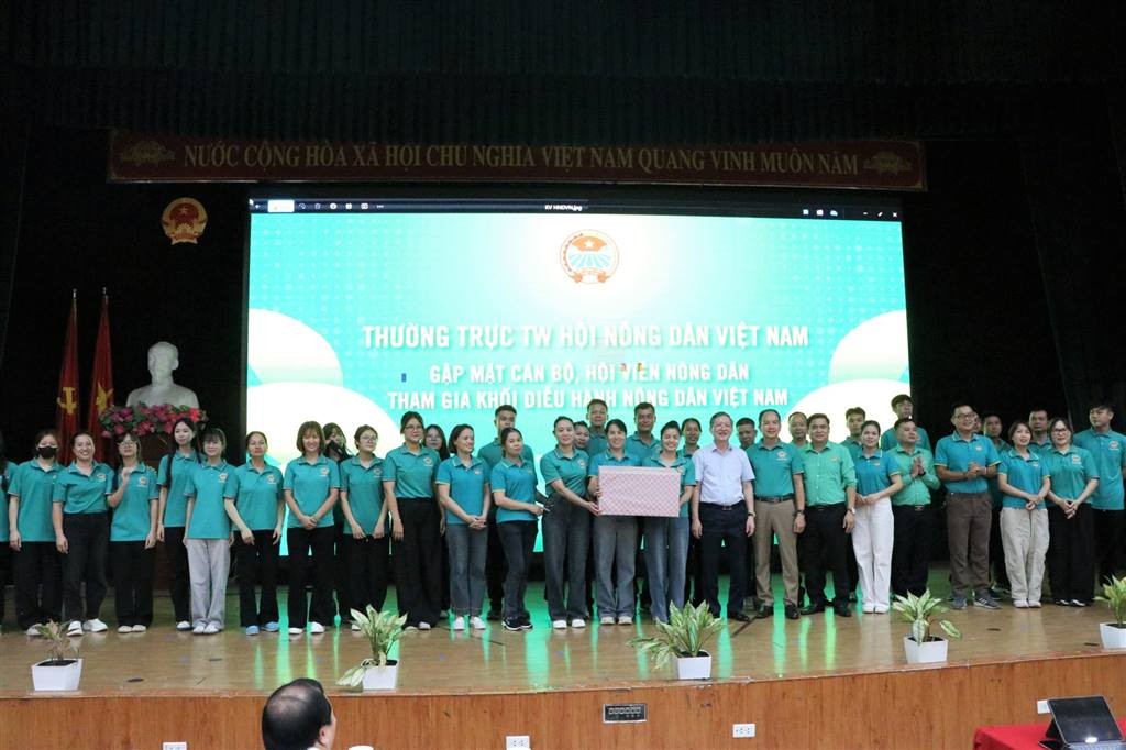 Gặp mặt, động viên Khối diễu hành “Nông dân Việt Nam” tham dự đại lễ 80 năm Quốc khánh 2/9