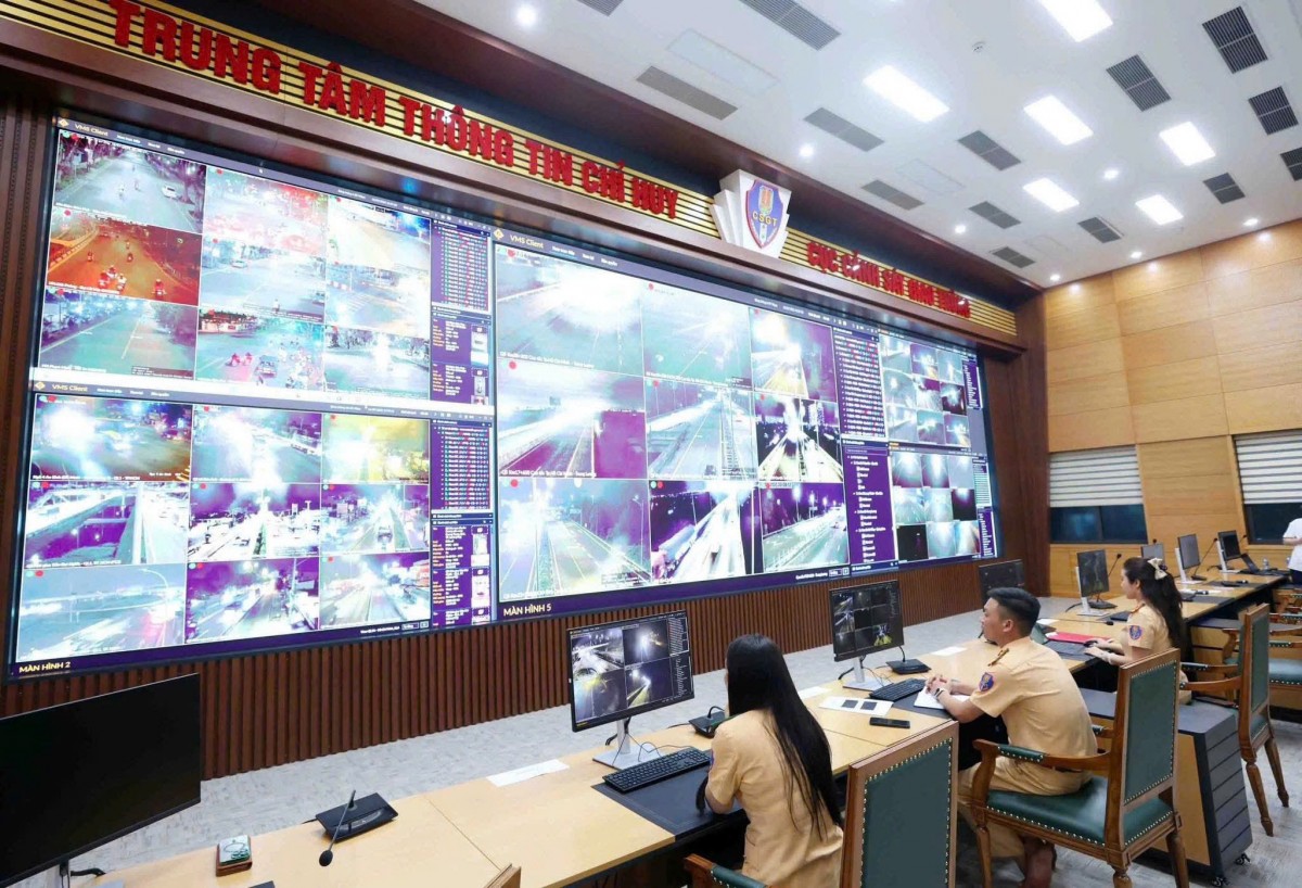 Thông báo phân luồng giao thông phục vụ lễ kỷ niệm 80 năm Cách mạng tháng 8 và Quốc khánh 2/9