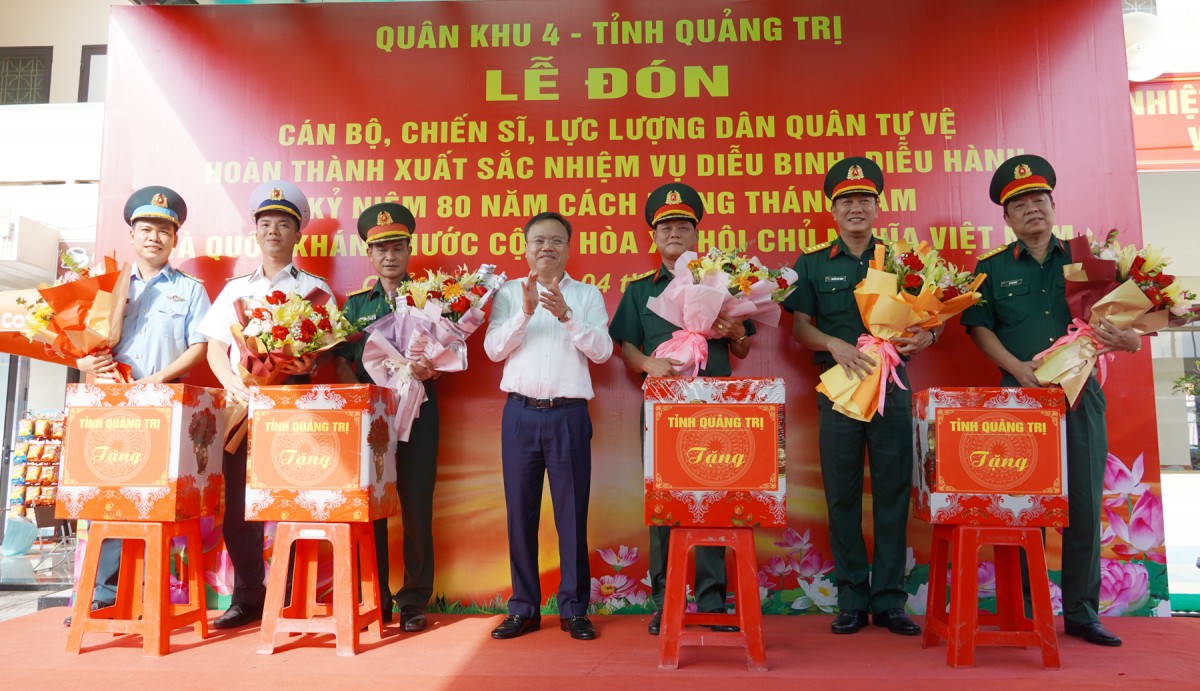 Quảng Trị: Đón đoàn cán bộ, chiến sĩ hoàn thành nhiệm vụ A80