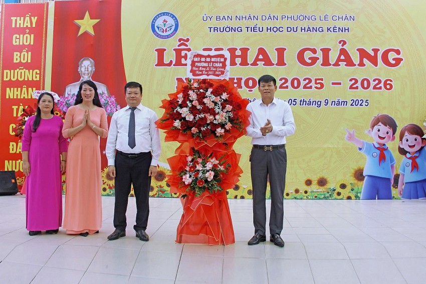 Ngày hội khai giảng tại trường tiểu học Dư Hàng Kênh năm học 2025-2026