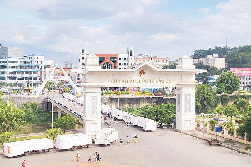 Xây dựng khu kinh tế cửa khẩu Lào Cai thành một vùng kinh tế động lực chủ đạo của tỉnh