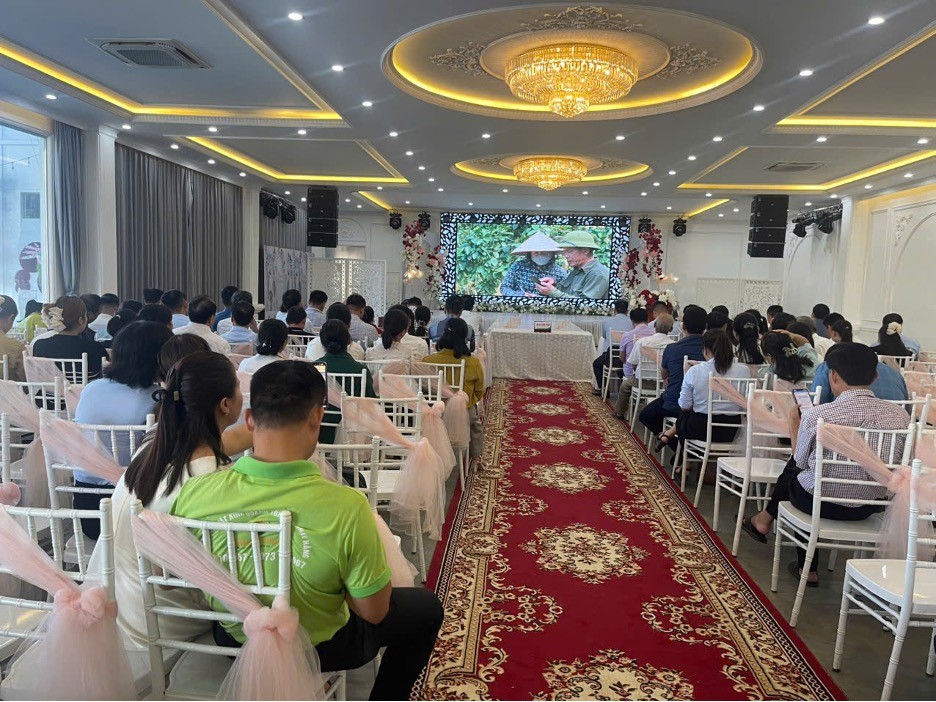 Hội nghị xúc tiến tiêu thụ bưởi Phúc Trạch sản xuất theo tiêu chuẩn hữu cơ