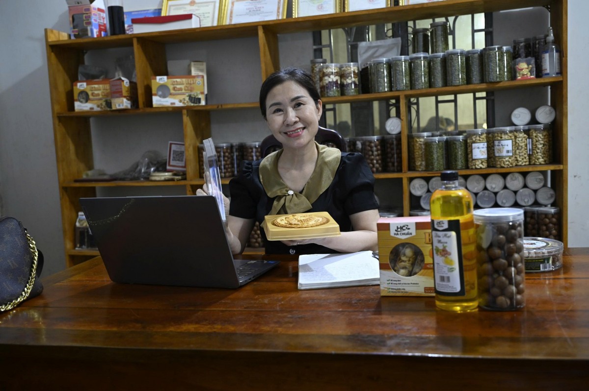 Bánh trung thu Hà Chuẩn: Hương vị đặc trưng của Đắk Lắk