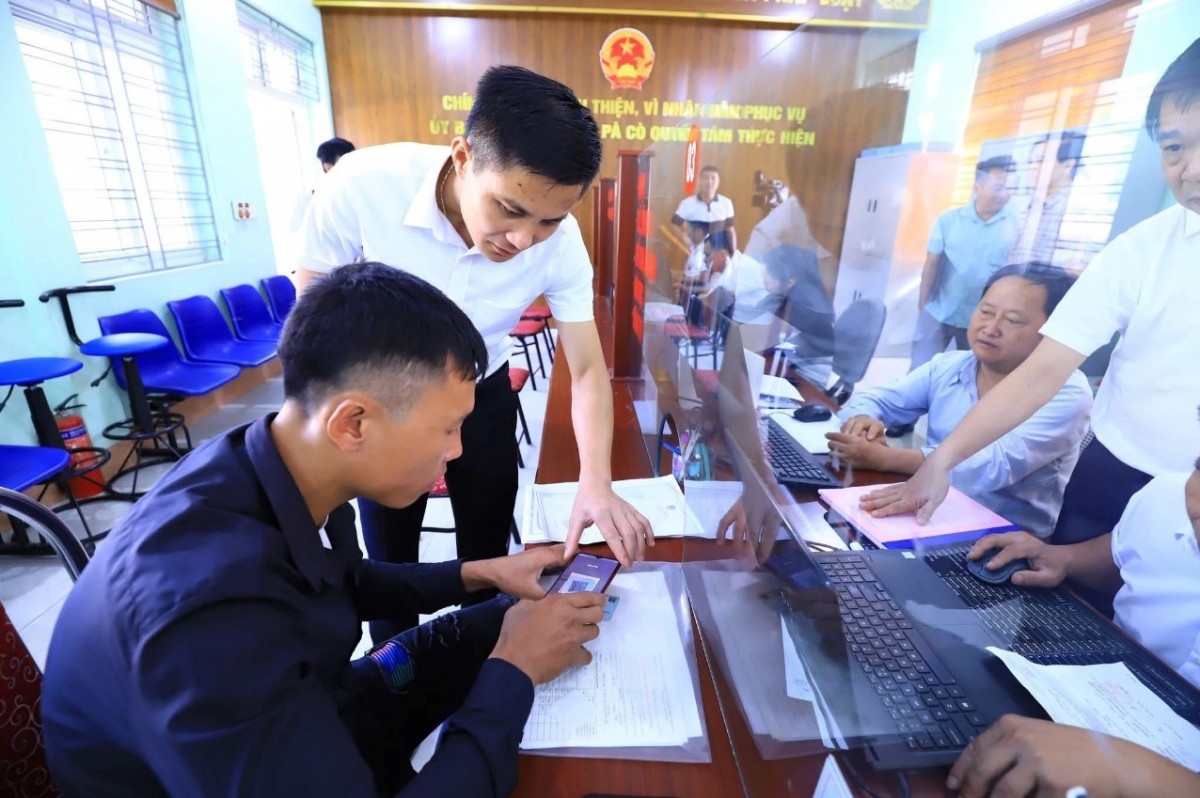 Thúc đẩy chuyển đổi số góp phần xây dựng tỉnh Phú Thọ hiện đại, thông minh