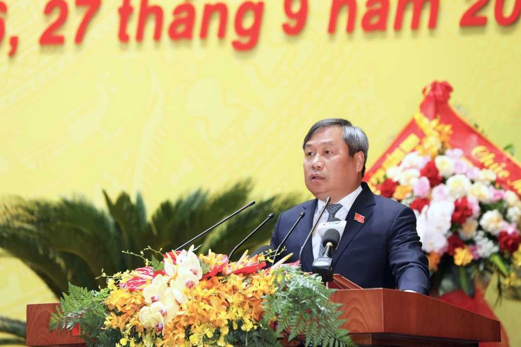 Ông Vũ Đại Thắng, Uỷ viên Trung ương Đảng, Bí thư Tỉnh uỷ, Trưởng đoàn ĐBQH tỉnh phát biểu khai mạc Đại hội.
