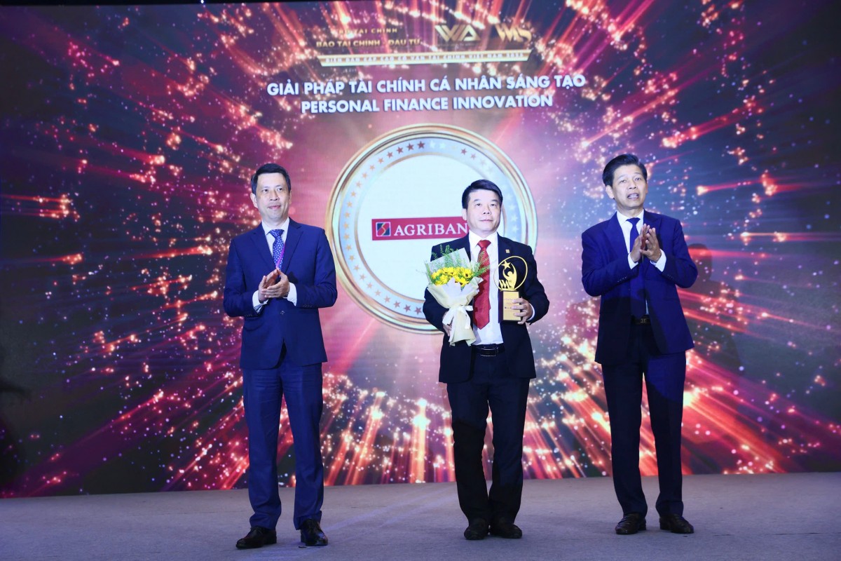 Agribank được vinh danh 3 giải thưởng dịch vụ tài chính tiêu biểu năm 2025