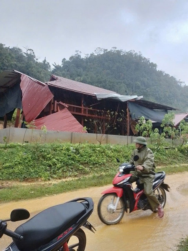 Thanh Hóa: Nhiều địa phương bị thiệt hại nặng do bão Bualoi