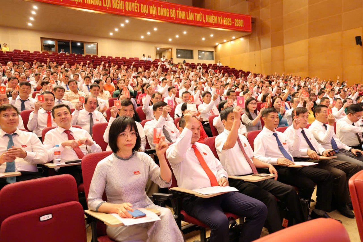 Gia Lai: Khai mạc triển lãm ảnh chào mừng Đại hội đại biểu Đảng bộ tỉnh lần thứ I