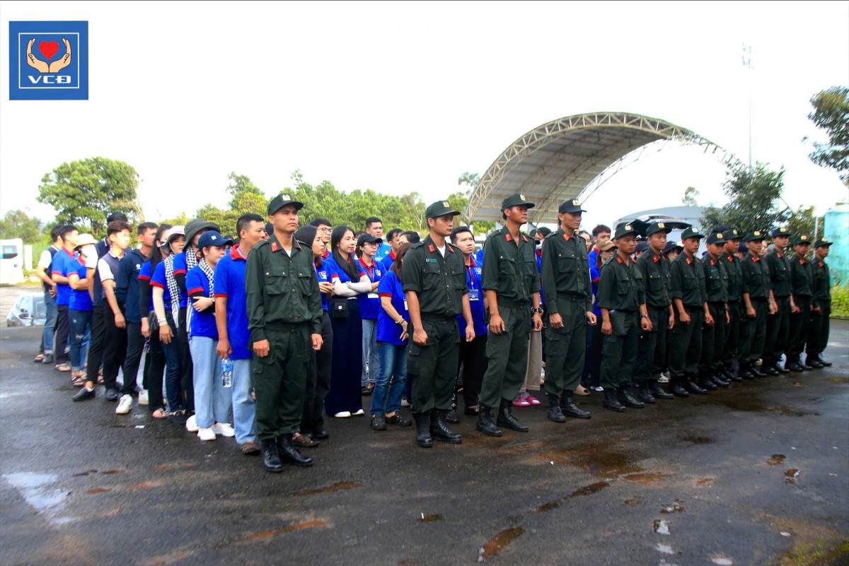 Hàng ngàn phần quà giúp các em nhỏ xã vùng biên Tuy Đức ấm áp mùa Trung thu