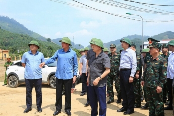 Phó Thủ tướng Trần Hồng Hà kiểm tra phòng chống bão tại Lào Cai