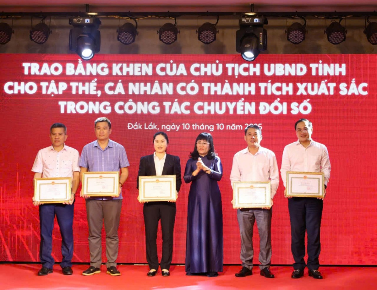 Đắk Lắk hưởng ứng Ngày Chuyển đổi số quốc gia