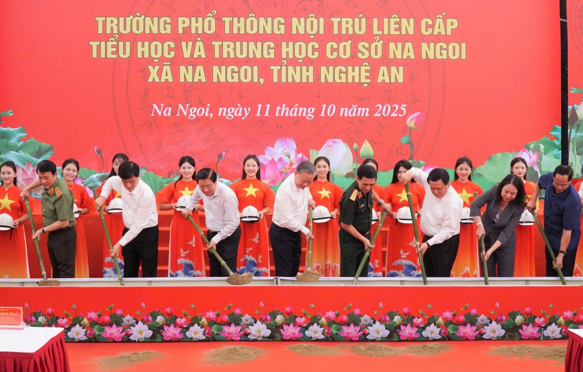 Tổng Bí thư Tô Lâm dự Lễ khởi công xây dựng Trường Phổ thông nội trú liên cấp TH và THCS Na Ngoi, tỉnh Nghệ An