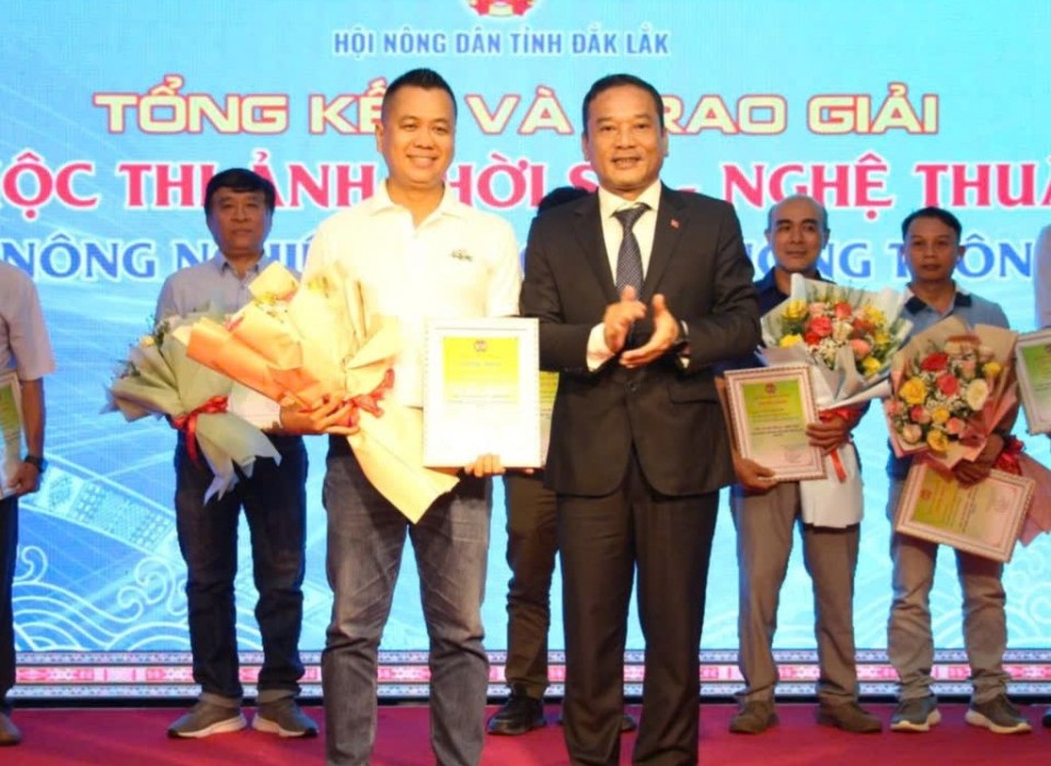 Trao giải Cuộc thi ảnh “Nông nghiệp - Nông dân - Nông thôn Đắk Lắk” năm 2025