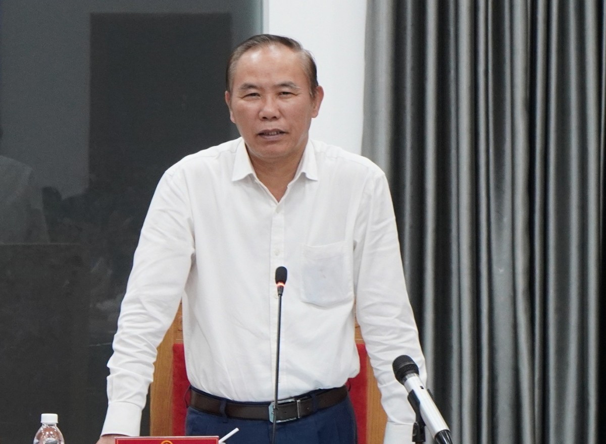 Thứ trưởng Phùng Đức Tiến làm việc với tỉnh Khánh Hòa về vận hành mô hình chính quyền địa phương 2 cấp