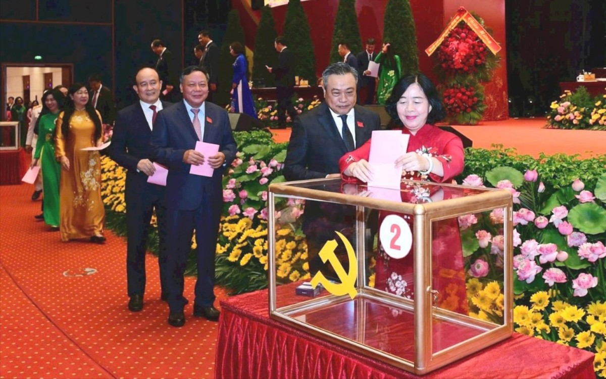 75 đồng chí được bầu vào Ban Chấp hành Đảng bộ thành phố Hà Nội khoá XVIII