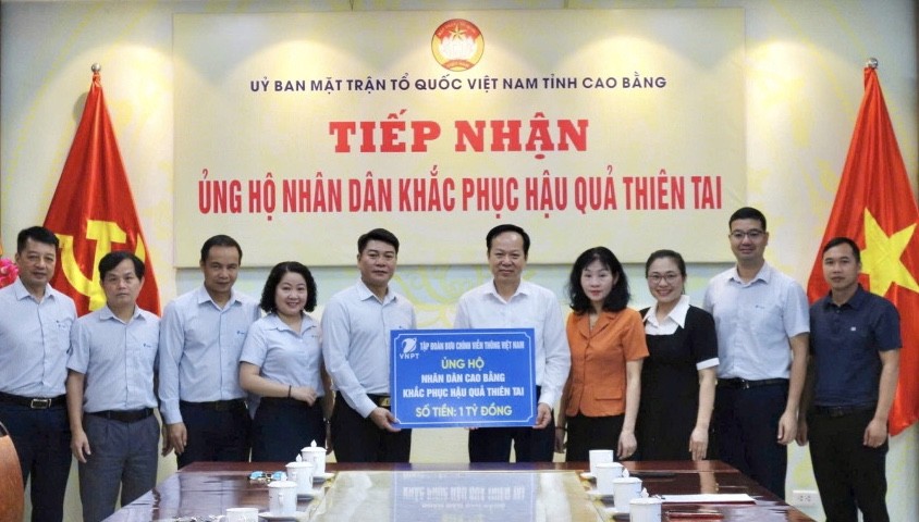 Tập đoàn Bưu chính Viễn thông Việt Nam ủng hộ Cao Bằng 1 tỷ đồng khắc phục hậu quả thiên tai