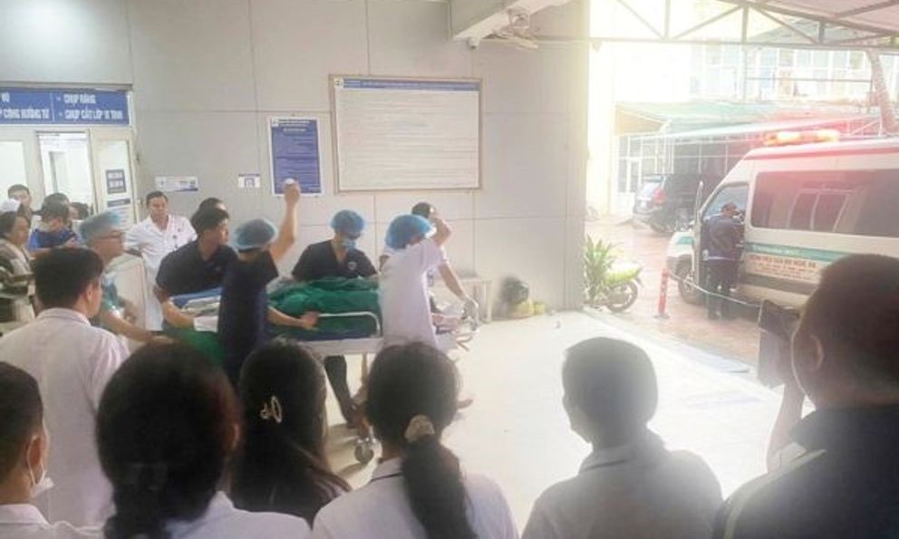 Đi chăm vợ sinh, gã đàn ông bất ngờ tấn công 7 người bị thương ở Bệnh viện Sản nhi Nghệ An