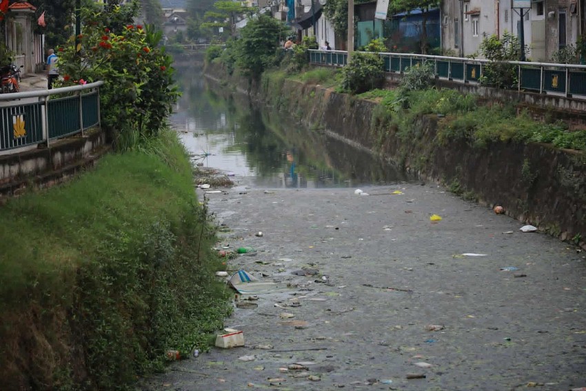 Nghệ An triển khai đồng loạt các nhiệm vụ cấp bách bảo vệ môi trường Nghệ An triển khai đồng loạt các nhiệm vụ cấp bách bảo vệ môi trường