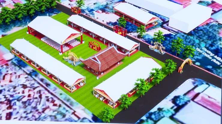 Mô hình phối cảnh địa điểm tổ chức “Lễ hội vinh danh làng nghề và Tuần văn hóa, du lịch, thương mại làng nghề năm 2025” tại sân vận động xã Vạn Điểm cũ, huyện Phú Xuyên (Hà Nội). Khu vực trung tâm là không gian đình cổ được bố trí hài hòa với các dãy gian hàng trưng bày, khu ẩm thực và sân khấu chính, tạo nên tổng thể hài hòa giữa truyền thống và hiện đại. Mô hình phối cảnh địa điểm tổ chức “Lễ hội vinh danh làng nghề và Tuần văn hóa, du lịch, thương mại làng nghề năm 2025” tại sân vận động xã Vạn Điểm cũ, huyện Phú Xuyên (Hà Nội). Khu vực trung tâm là không gian đình cổ được bố trí hài hòa với các dãy gian hàng trưng bày, khu ẩm thực và sân khấu chính, tạo nên tổng thể hài hòa giữa truyền thống và hiện đại.