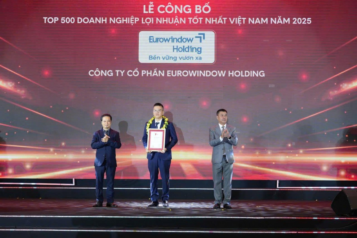 Eurowindow Holding được vinh danh trong Top 500 doanh nghiệp lợi nhuận tốt nhất Việt Nam năm 2025 Eurowindow Holding được vinh danh trong Top 500 doanh nghiệp lợi nhuận tốt nhất Việt Nam năm 2025