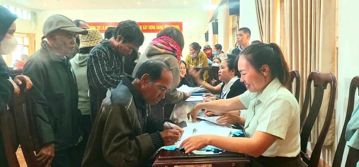 Lâm Đồng: Hỗ trợ chi trả trợ cấp thường xuyên hàng tháng cho các đối tượng hưởng chính sách xã hội