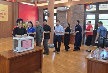 Quảng Ninh: Hỗ trợ 23 tỷ đồng cho các tỉnh miền Trung bị bão lũ