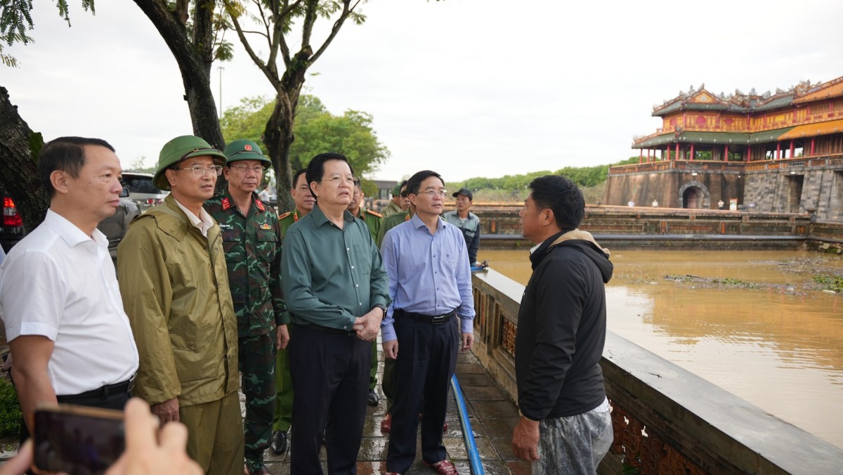 Tp. Huế và Đà Nẵng cần cảnh giác với thời tiết khắc nghiệt trong vài ngày tới Tp. Huế và Đà Nẵng cần cảnh giác với thời tiết khắc nghiệt trong vài ngày tới