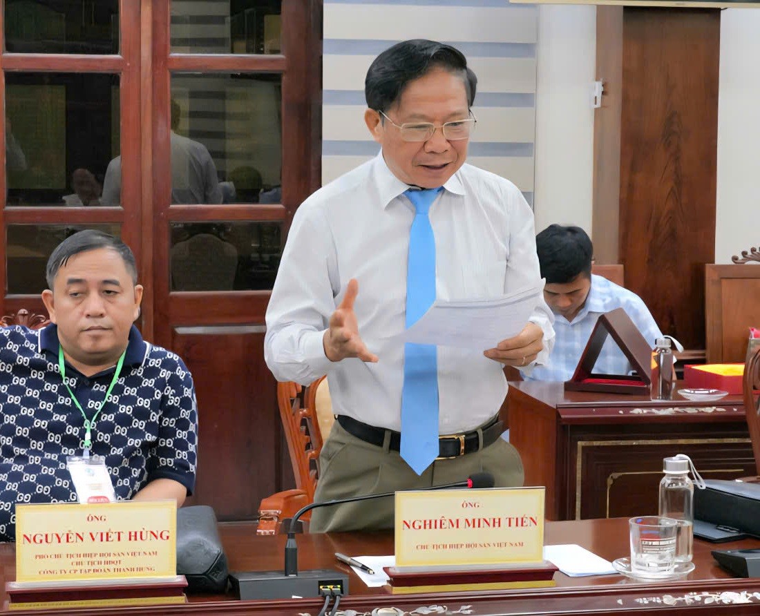 Chủ tịch tỉnh Gia Lai làm việc với Hiệp hội Sắn Việt Nam Chủ tịch tỉnh Gia Lai làm việc với Hiệp hội Sắn Việt Nam