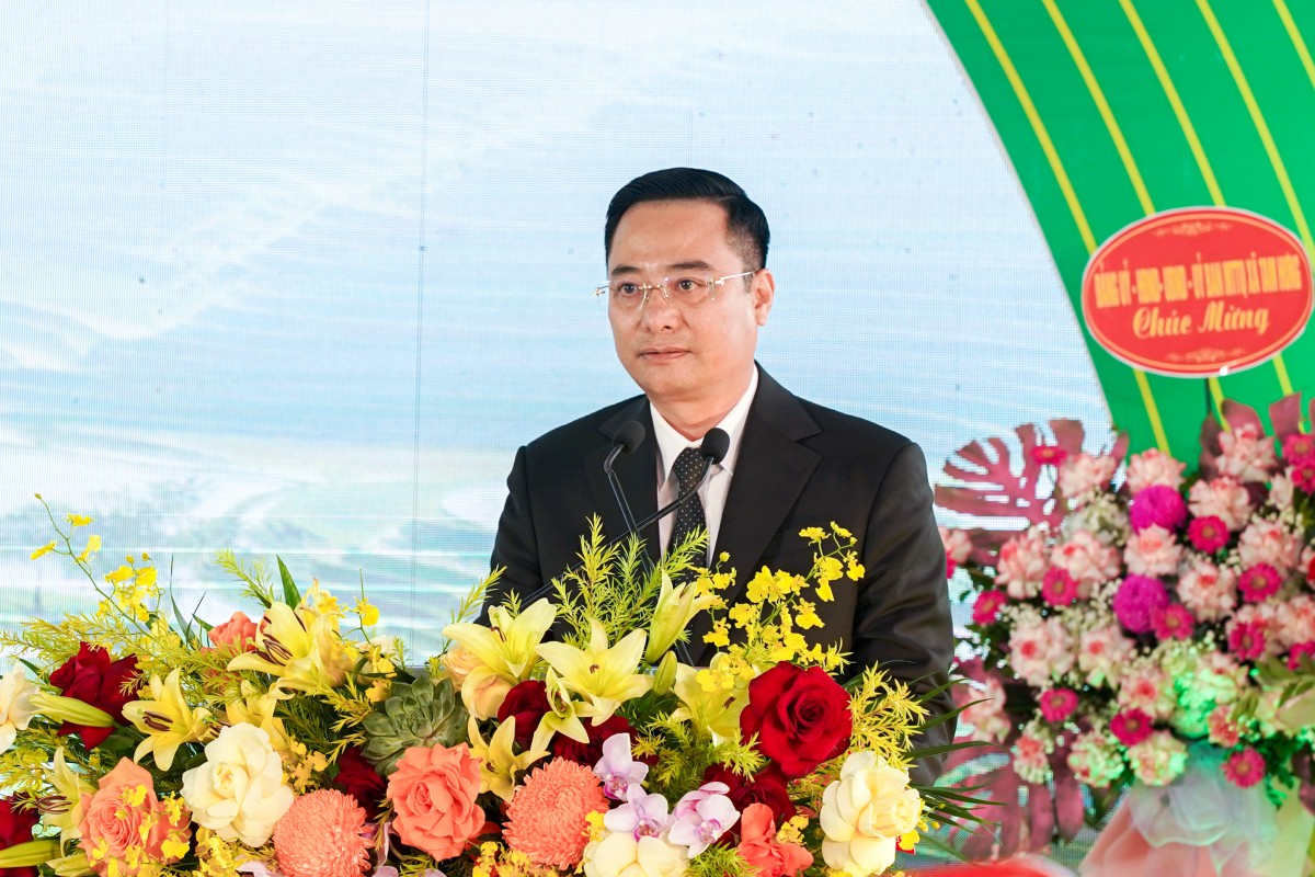 Công ty CP Kinh doanh Chế biến Nông sản Bảo Minh đón nhận Huân chương Lao động hạng Ba