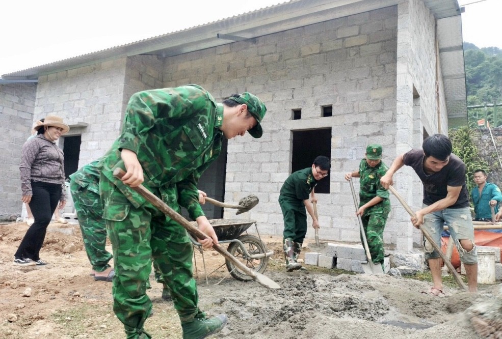 Sức mạnh “Lòng dân” nơi tuyến đầu Tổ quốc – Kỳ 2: Chung sức giữ vững biên cương