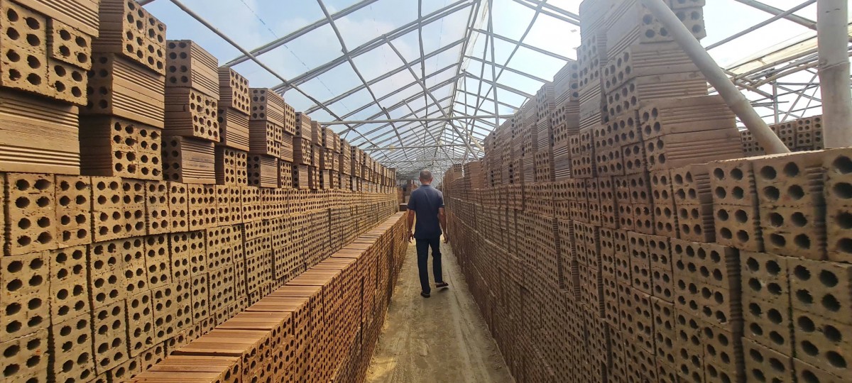 Đắk Lắk: Hàng trăm lao động lo lắng mất việc trước thông tin “xóa sổ” các lò gạch