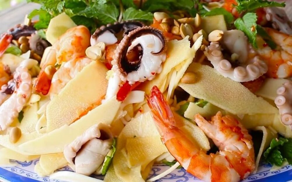 Gỏi củ hủ dừa: Ẩm thực đặc sắc miền Tây Nam Bộ