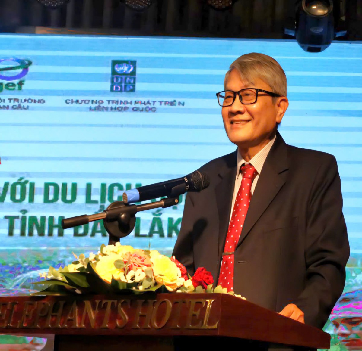 Mô hình nông lâm nghiệp và du lịch cộng đồng cải thiện sinh kế đồng bào dân tộc thiểu số