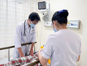 Vụ nghi ngộ độc sau ăn bánh mì: Số ca nhập viện ghi nhận lên tới 162 bệnh nhân