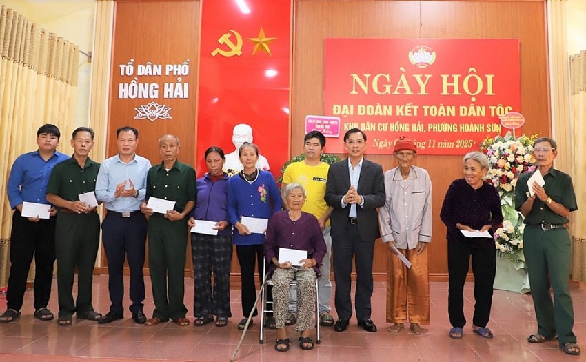 Sôi nổi Ngày hội Đại đoàn kết toàn dân tộc tại Hà Tĩnh