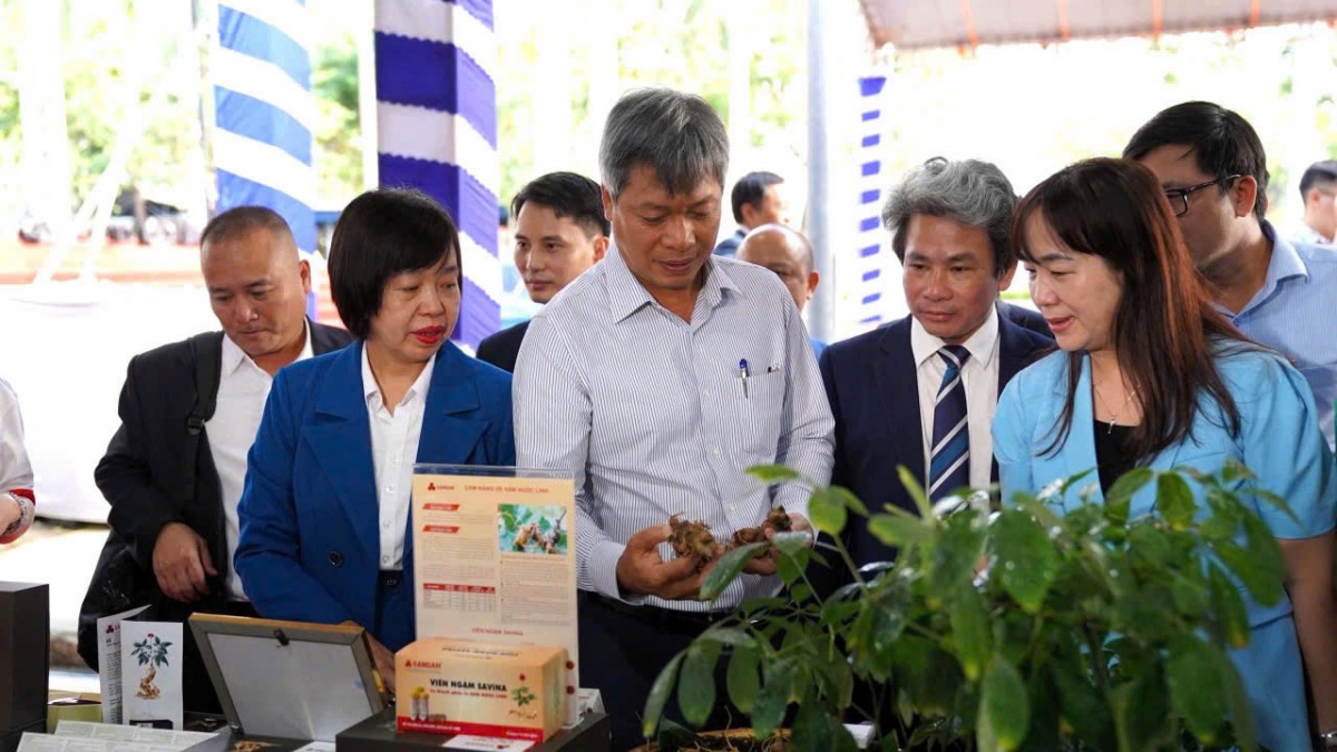 Diễn đàn Khởi nghiệp, đổi mới sáng tạo Nông nghiệp - Dược liệu 2025