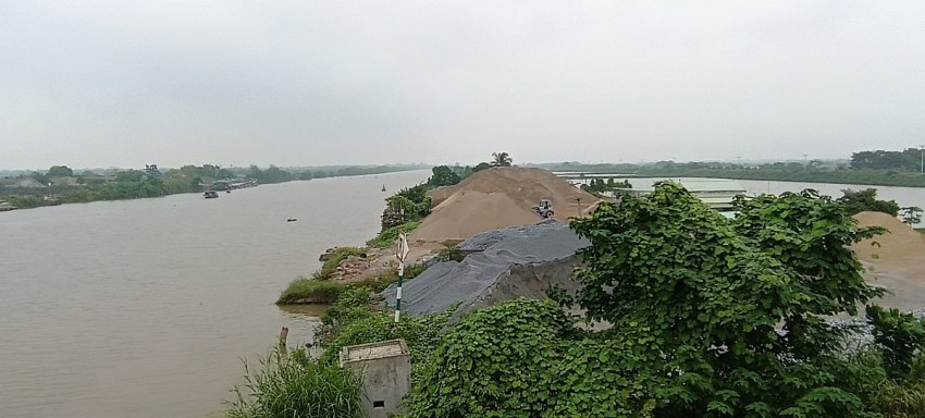 Hải Phòng: Kiên quyết chấn chỉnh, siết chặt quản lý hoạt động bến bãi ven sông
