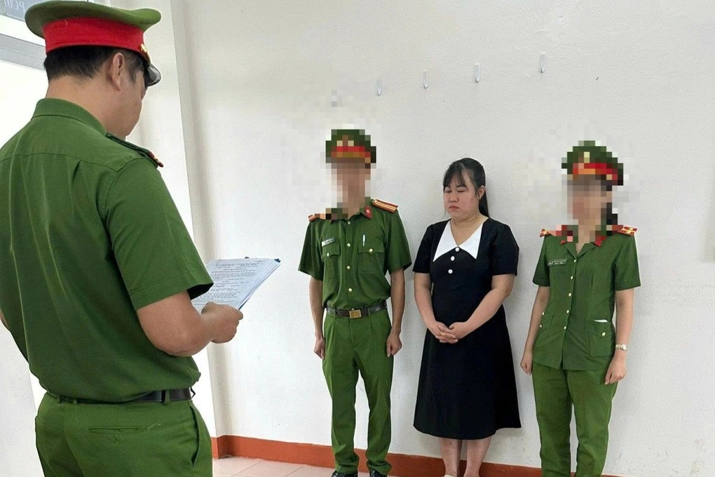 Đối tượng Nguyễn Thị Phương Uyên tại cơ quan công an (Ảnh: Công an Đà Nẵng).