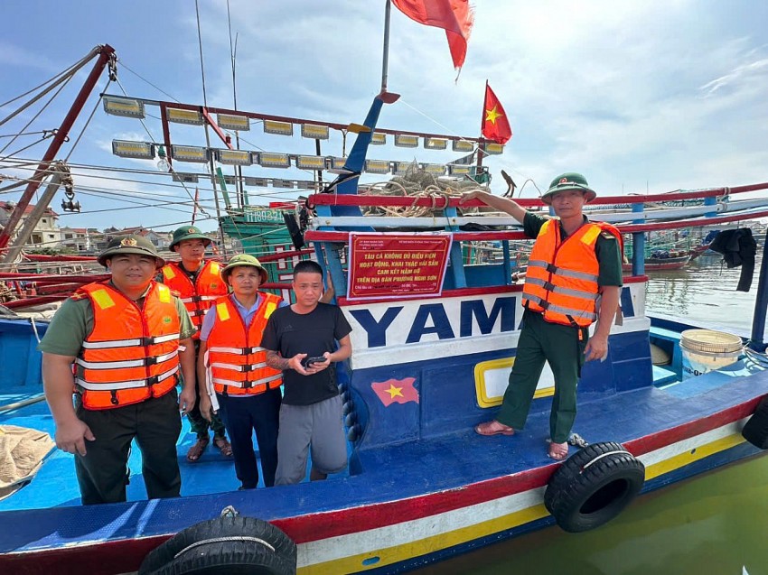 Các ngành chức năng tỉnh Thanh Hóa kiên quyết xử lý những tàu cá không đủ điều kiện ra khơi đánh bắt thủy sản, vi phạm các quy định của IUU về khai thác thủy sản