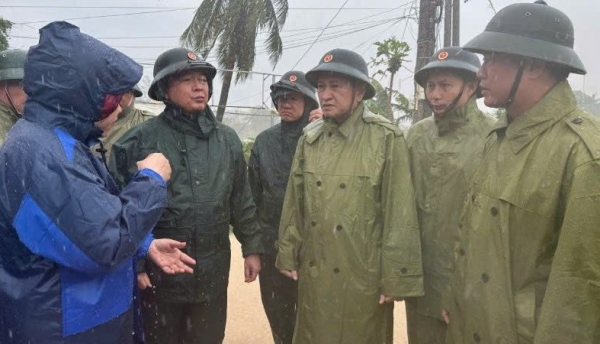 Phó Thủ tướng Chính phủ Hồ Quốc Dũng kiểm tra công tác phòng chống mưa, lũ tại Đắk Lắk