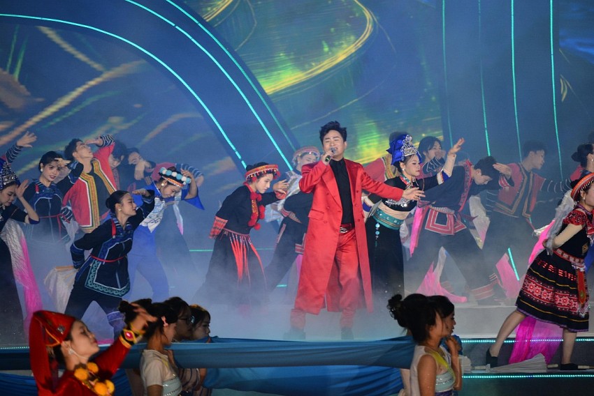 Khai mạc Festival sông Hồng - Lào Cai 2025