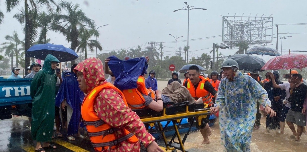 Chủ tịch tỉnh Đắk Lắk chỉ đạo cứu dân, yêu cầu tuyệt đối không để dân đói, rét