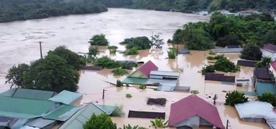 Xã Yang Mao thiệt hại 42 tỷ đồng, hơn 800 người dân kịp sơ tán